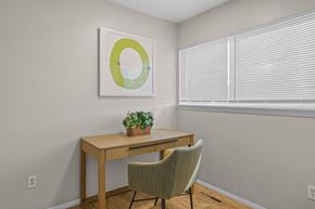 Boulder apartment for rent - Desk area or eat-in kitchen