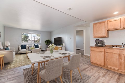 Floor plan for 1 bed, 1 bath, 600 sqft