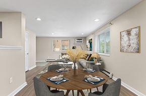Englewood apartment for rent - dining room at Kingsbrook Arms, Colorado, 80113