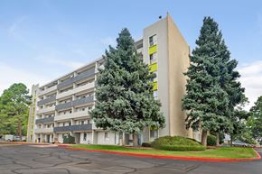 Denver apartment for rent - the building in which the apartment is located
