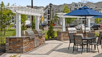 Bbq/grill stations