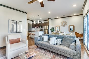 Ceiling fan