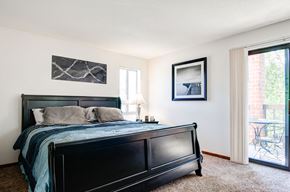 Eden Prairie apartment for rent - private patio/balcony