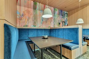 Nashville apartment for rent - Apartments In Nashville for Rent - Octave Apartments - clubhouse area to sit work or relax