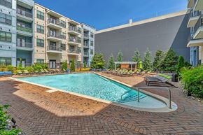 Nashville apartment for rent - Nashville Apartments - Octave Apartments - Luxury Resort Style Swimming Pool with sundeck and loungers