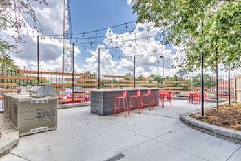 Grilling & outdoor entertaining bar