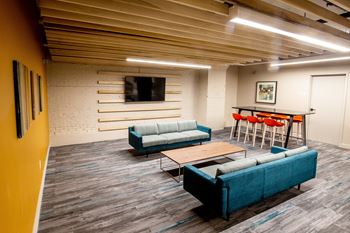 Media lounge