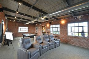 St. Louis apartment for rent - Theater Room