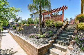 Los Gatos apartment for rent - Stairway access