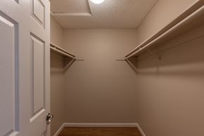 San Jose apartment for rent - Interior closet