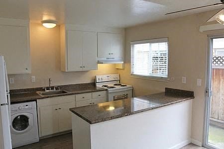 Floor plan for 2 beds, 1.5 baths, 950 sqft
