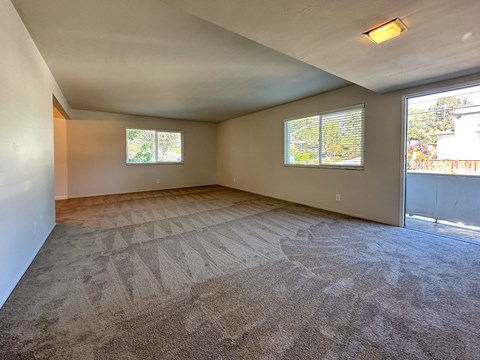 Floor plan for 2 beds, 1 bath, 1200 sqft