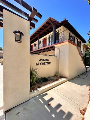 San Carlos apartment for rent - building with a sign
