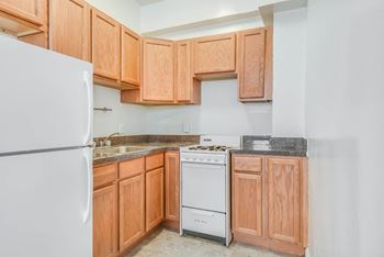 Fully furnished kitchen