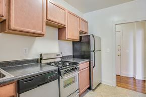 Washington apartment for rent - Kitchen at The Melwood, Washington, Washington