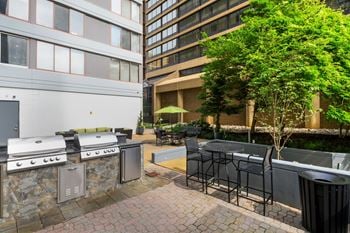 Courtyard with grilling area