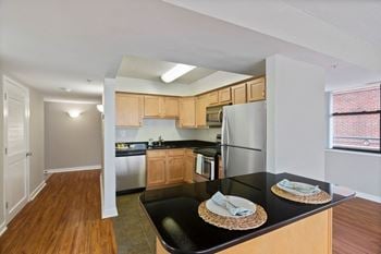 Eat in kitchen