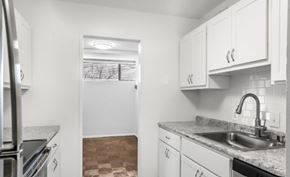 Washington apartment for rent - Kitchen Sink With Faucet at Calvert House Apartments, Washington