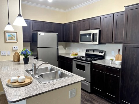 Floor plan for 2 beds, 2 baths, 969 sqft