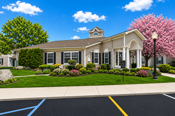 On-site management & resident care team