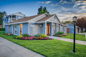 Midvale apartment for rent - Fresh Green Garden at Creekview Apartments, Midvale, 84047