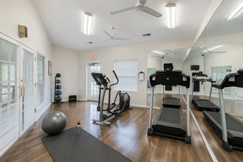 Cardio and strength fitness studio