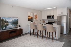 St Cloud apartment for rent - A kitchen with a dining table and chairs.