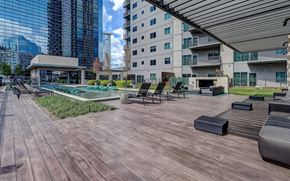 Dallas apartment for rent - Resort Style Swimming Pool with Cabanas,  Lounge Spaces, and City Views