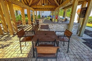 Outdoor dining area 
