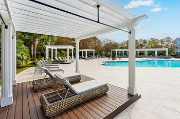 Cabana with chaise lounge 