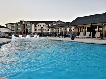 Resort style zero-entry pool