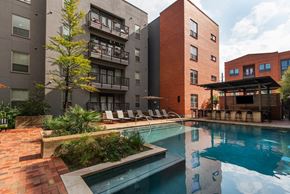 San Antonio apartment for rent - Swimming pool at The Can Plant Residences at Pearl, San Antonio, TX 78215