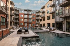 San Antonio apartment for rent - Enchanting Swimming Pool