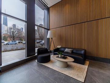 Chicago apartment for rent - a living room with a couch and a coffee table