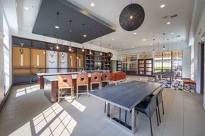 Round Rock apartment for rent - Clubhouse Dining at Alvista Round Rock, Round Rock, TX, 78664