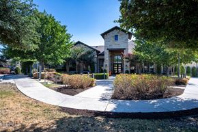 Round Rock apartment for rent - Courtyard at Alvista Round Rock, Round Rock, TX, 78664