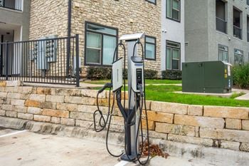 Charging center