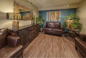 Reno apartment for rent - Terracina Reno lobby