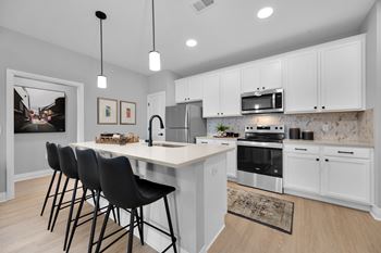Picket tile backsplash