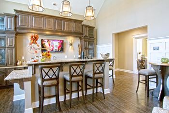 Bar area with hdtv