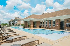 Columbus apartment for rent - the swimming pool at our apartments