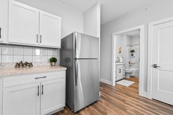 Elegant tile backsplash