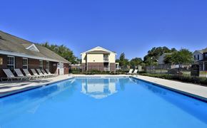 Savannah apartment for rent - Crystal Clear Pool at Ashley Midtown in Savannah, Georgia
