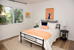 Belmont apartment for rent - Furnished Bedroom