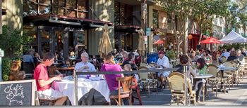 Close to downtown menlo park