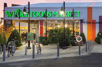 Easy walk to whole foods