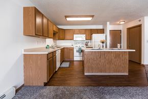 Grand Forks apartment for rent - Autumn Ridge Apartments | Kitchen