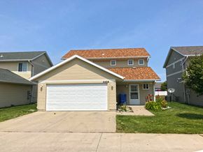 Fargo townhouse for rent - Bluestem Homes | Fargo, ND