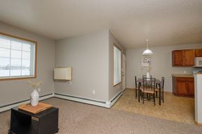 Fargo townhouse for rent - Bluestem Homes | Dining Room