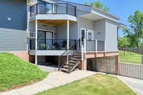 Grand Forks apartment for rent - Carriage House Apartments | Grand Forks, ND